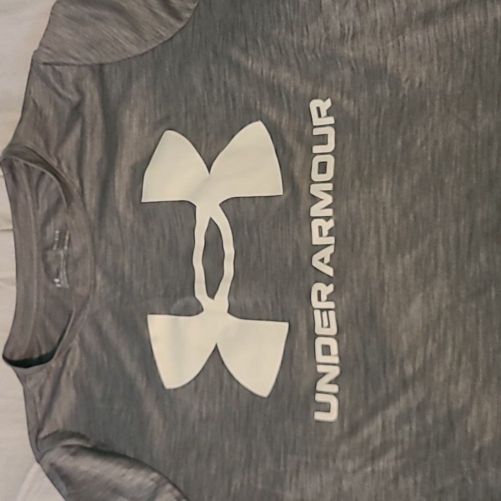 Under armour shirt